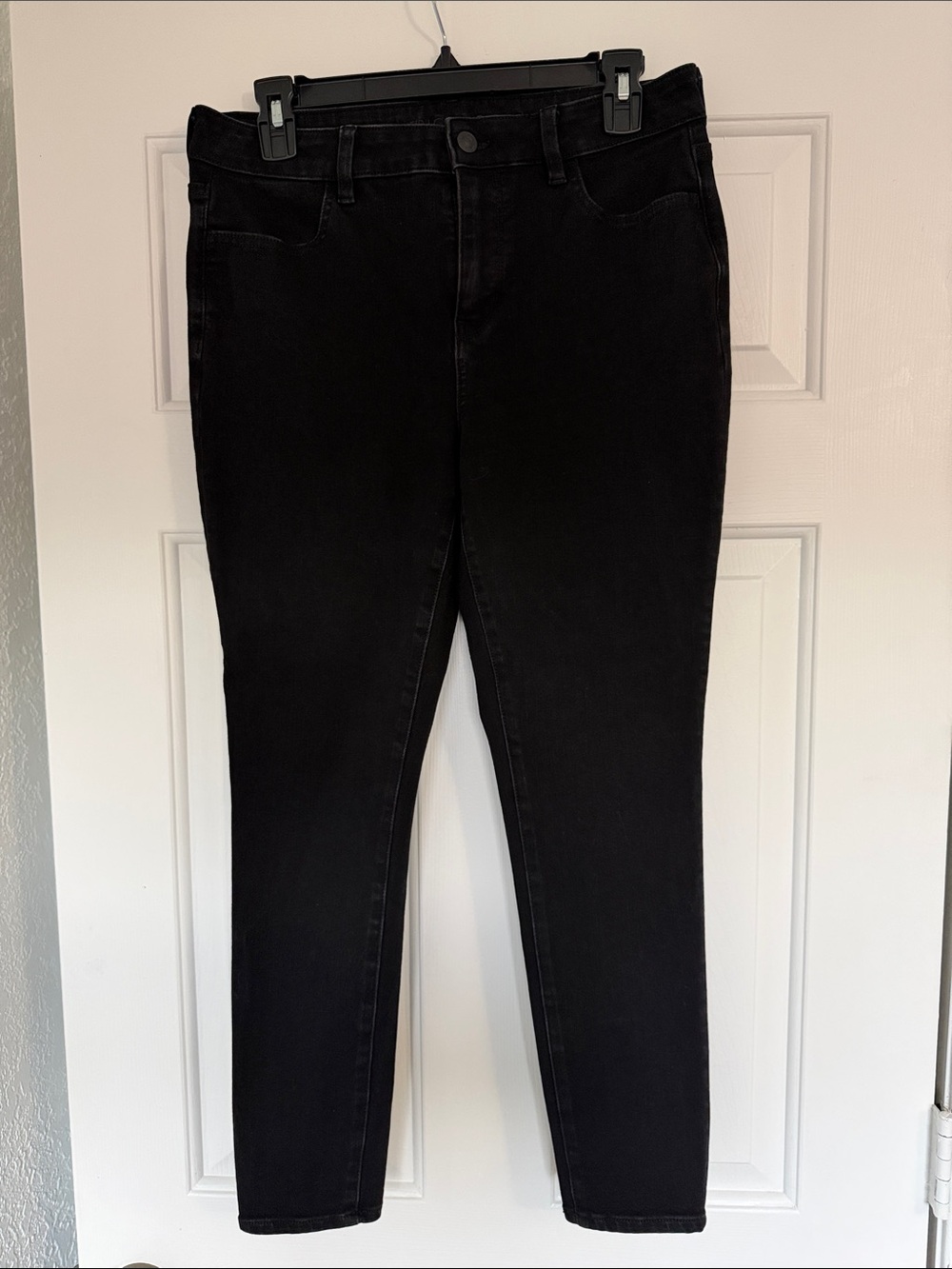 American Eagle Outfitters Black Skinny Jeans